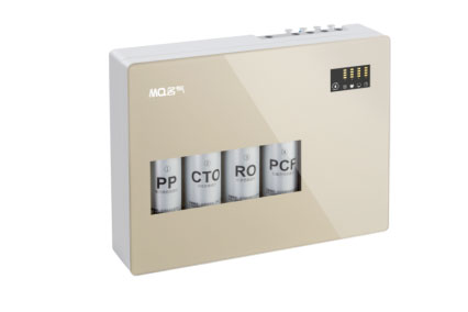 名氣凈水機，五重凈水呈現純真本色 名氣凈水機創新濾芯設計，小身材大凈化 五級全優凈化，暢飲健康好水